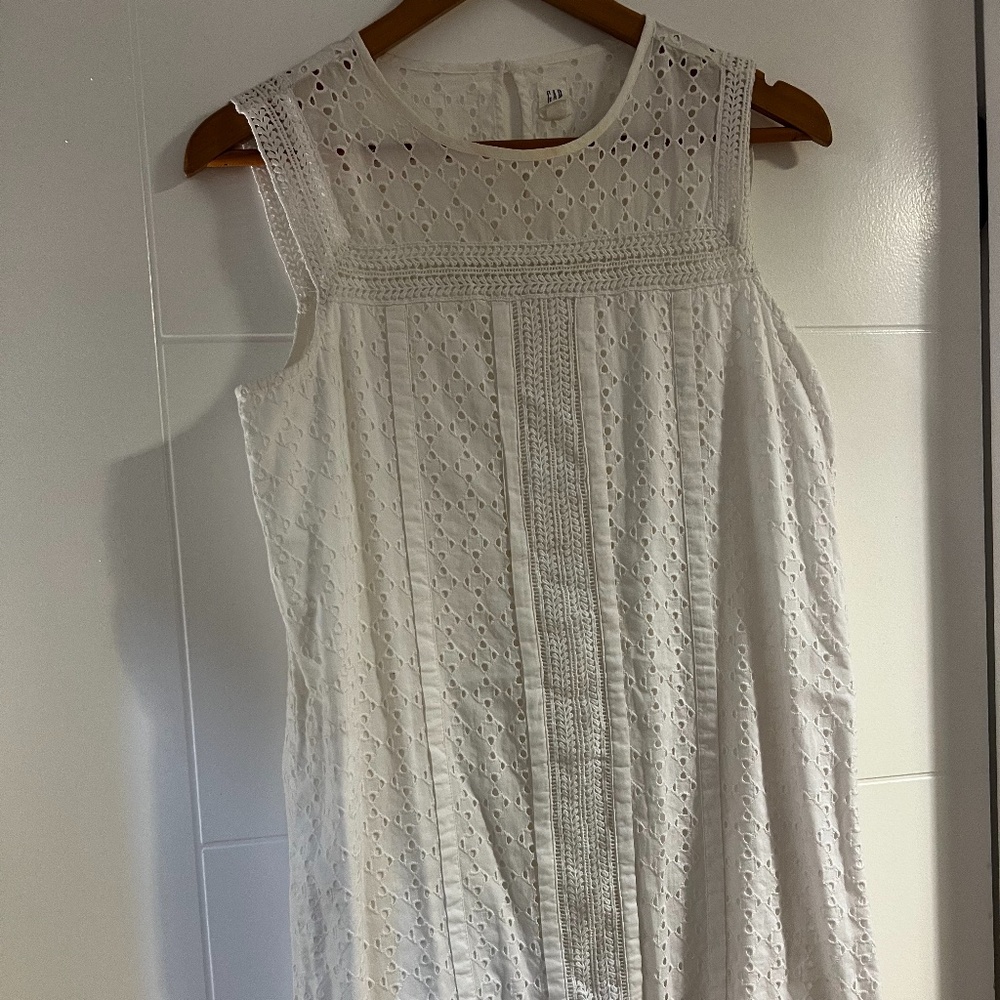 Gap White Structured dress